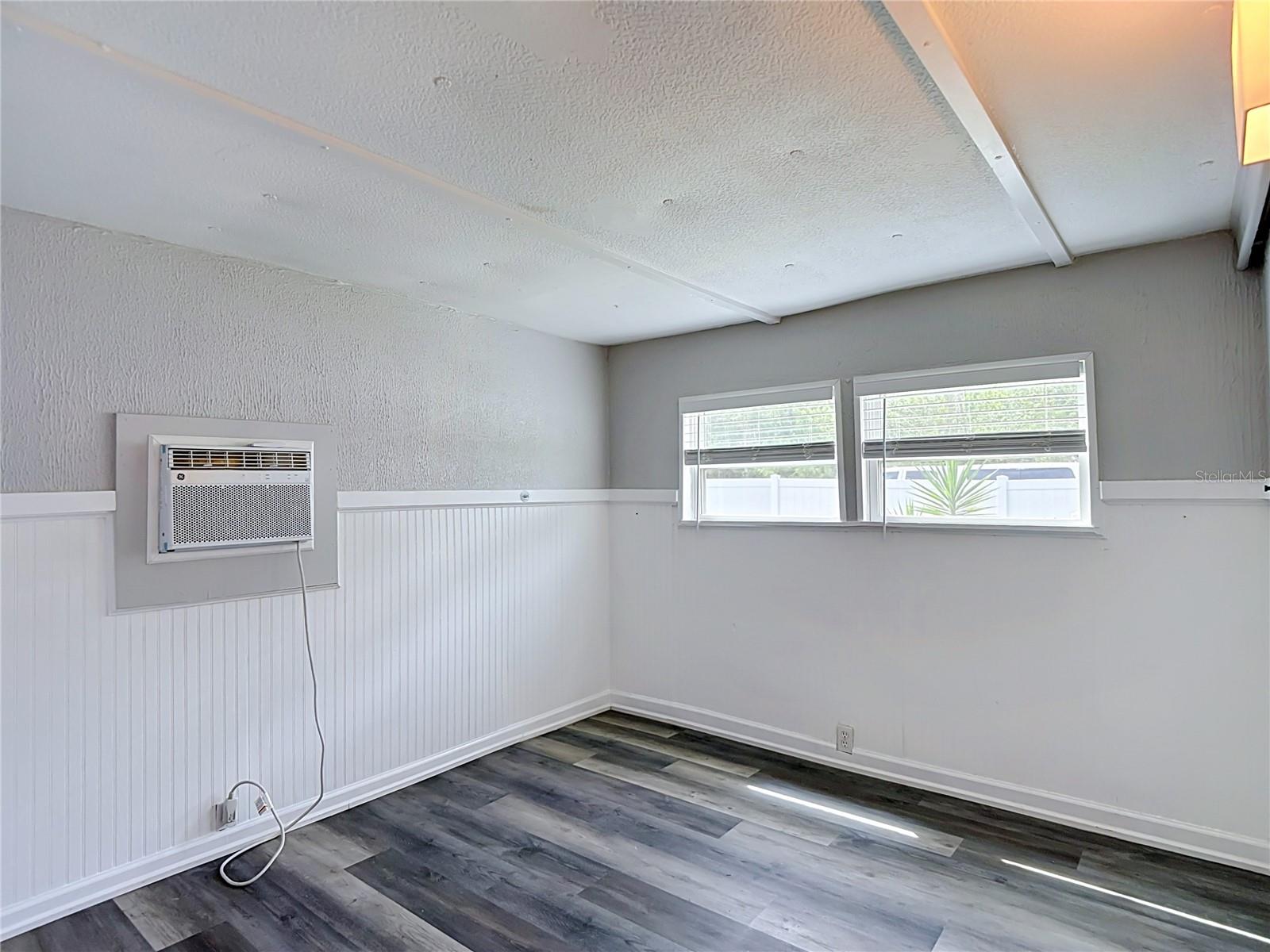 14529 WILLIAMS LN — photo 36