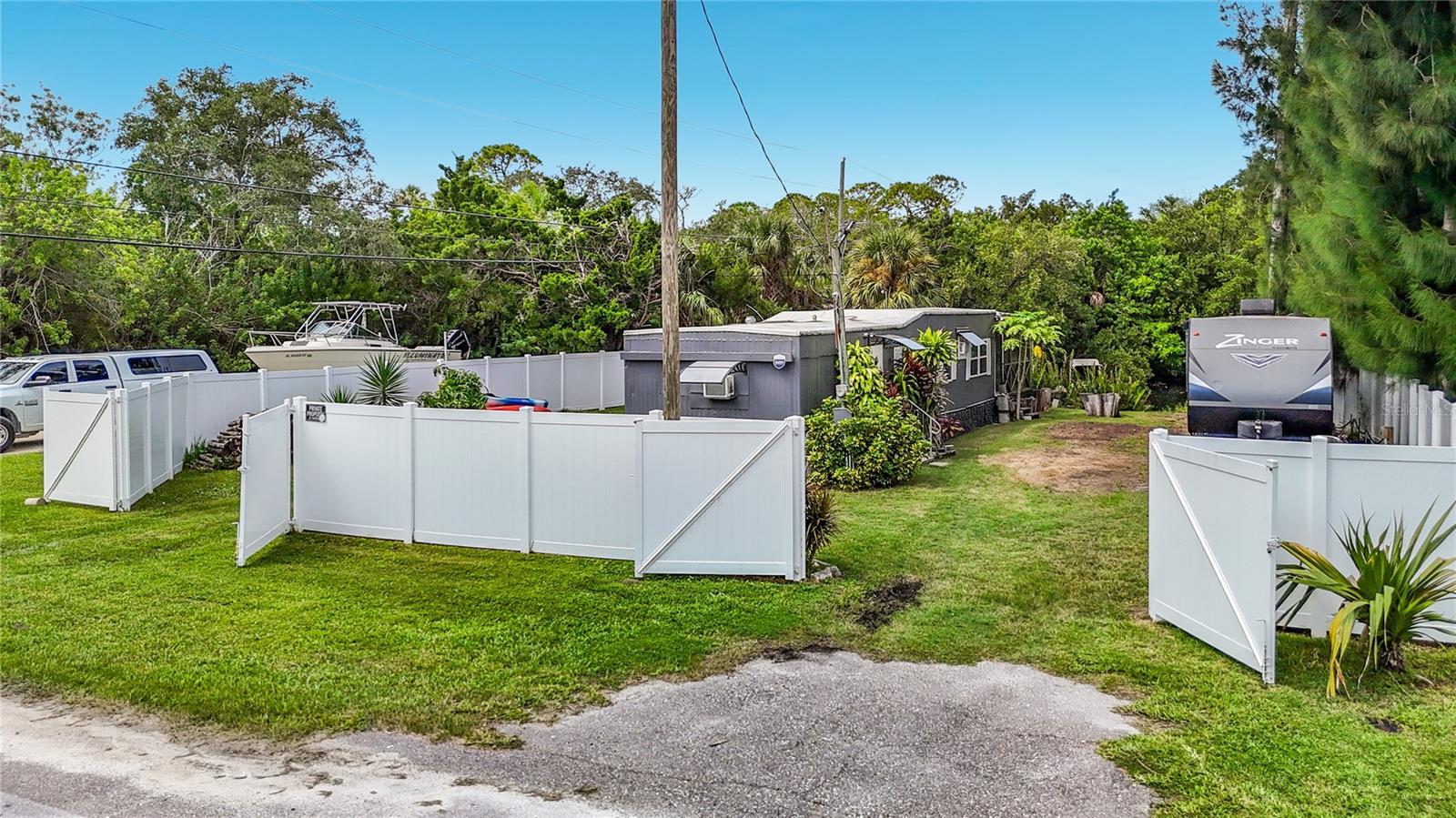 14529 WILLIAMS LN — photo 57