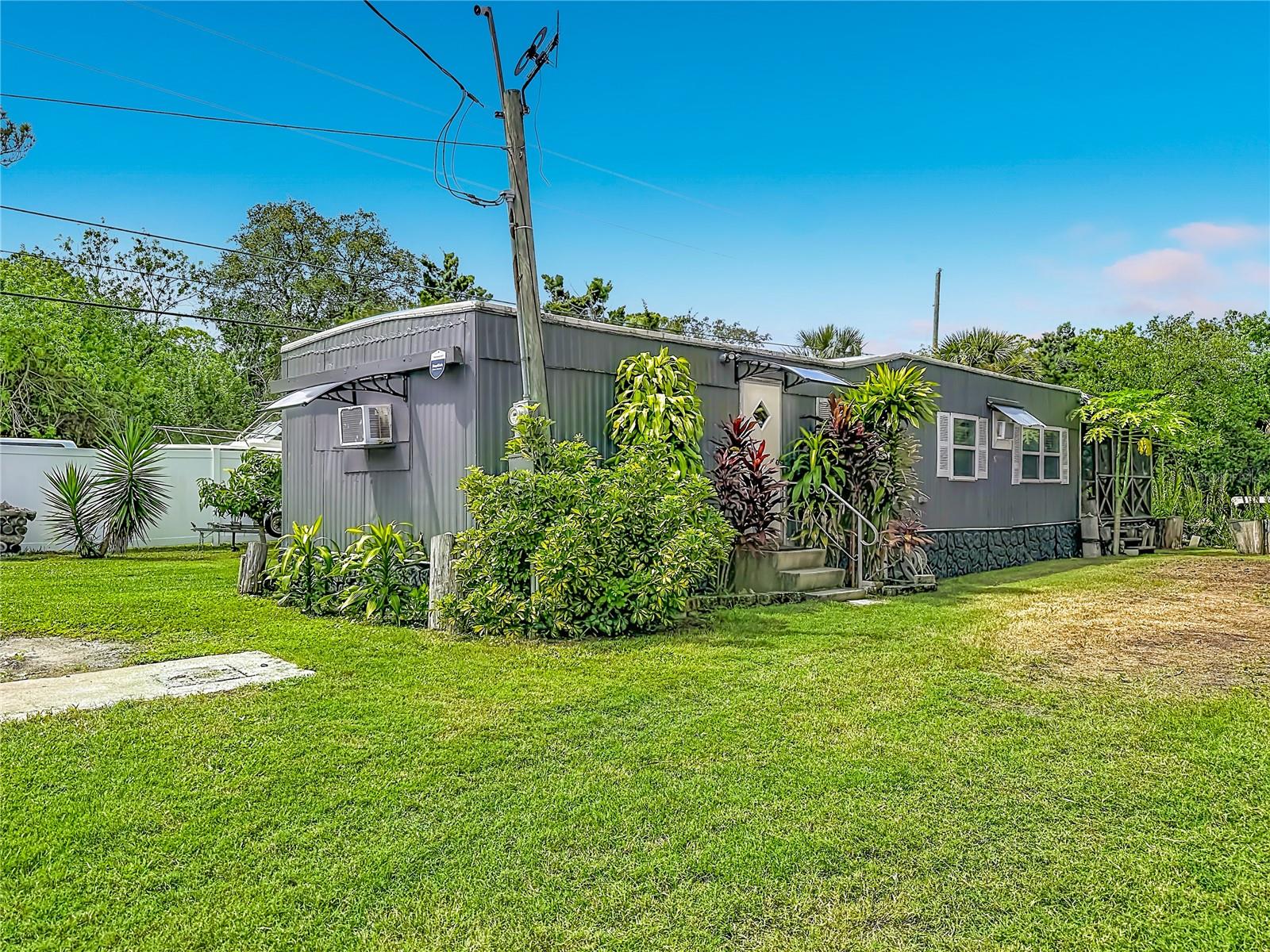 14529 WILLIAMS LN — photo 60