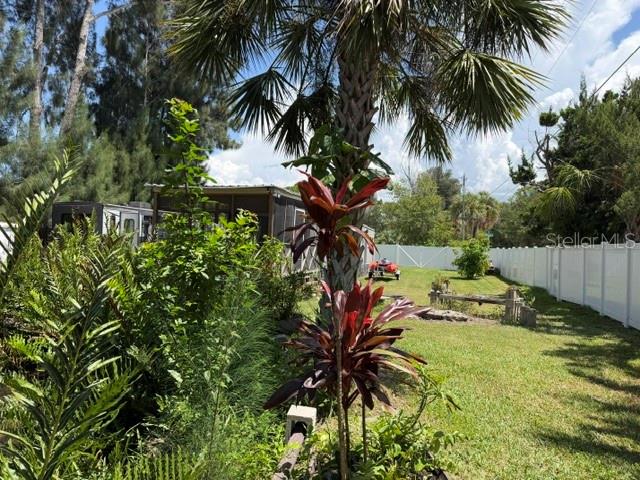 14529 WILLIAMS LN — photo 75