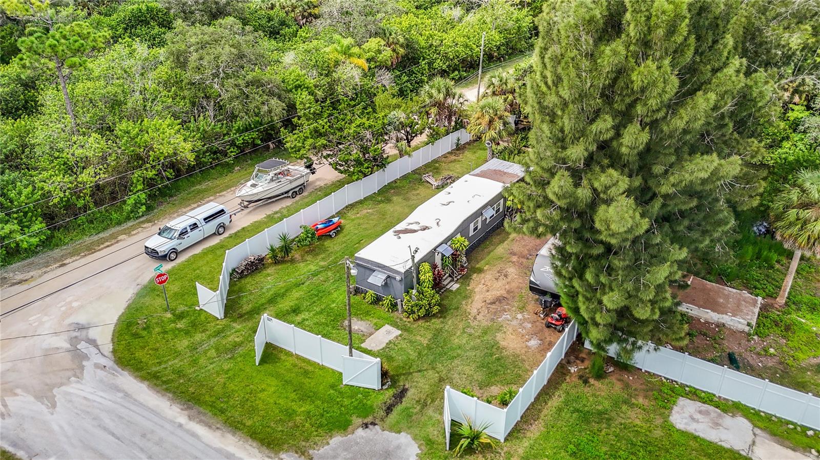 14529 WILLIAMS LN — photo 3