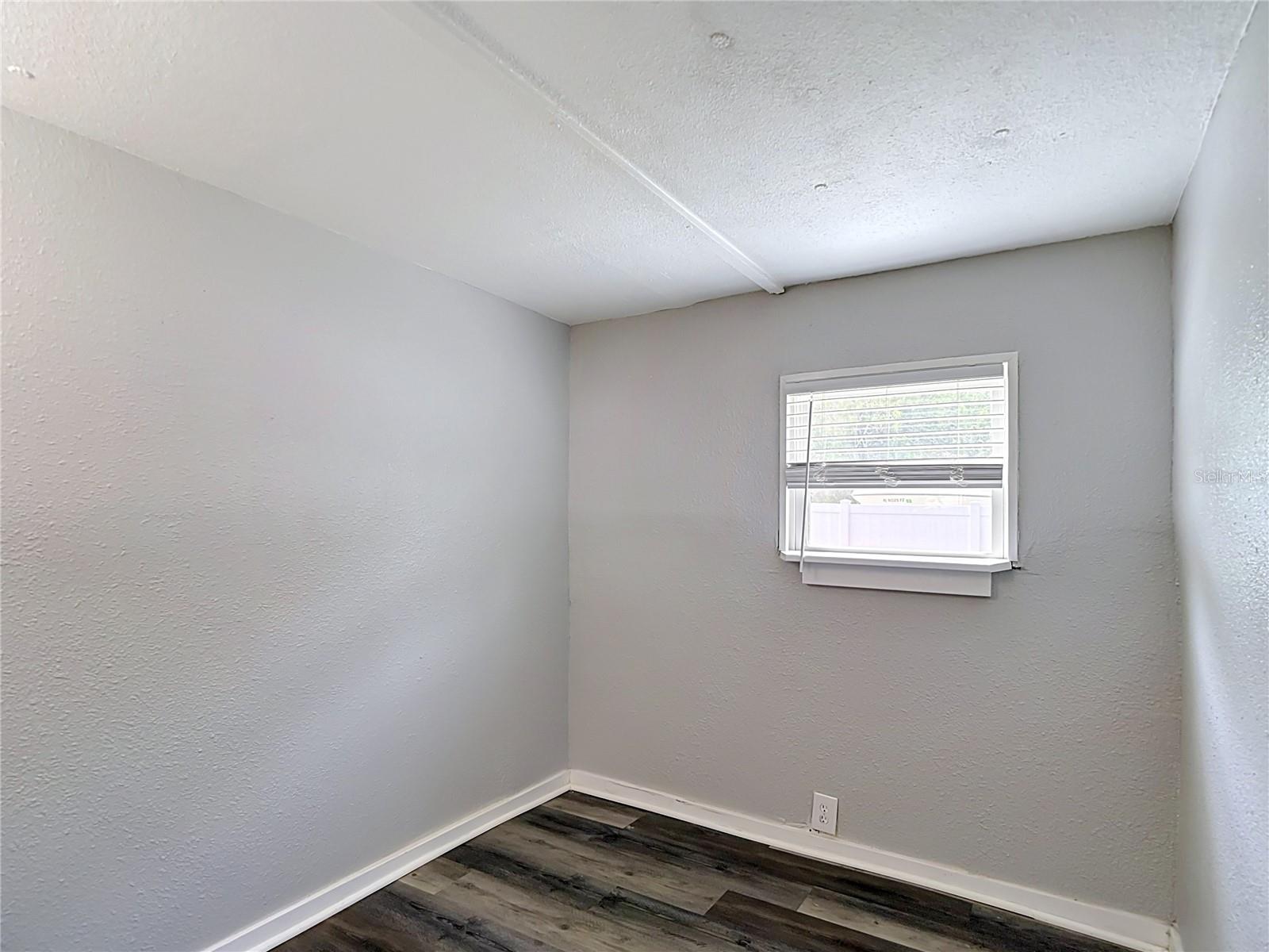 14529 WILLIAMS LN — photo 33