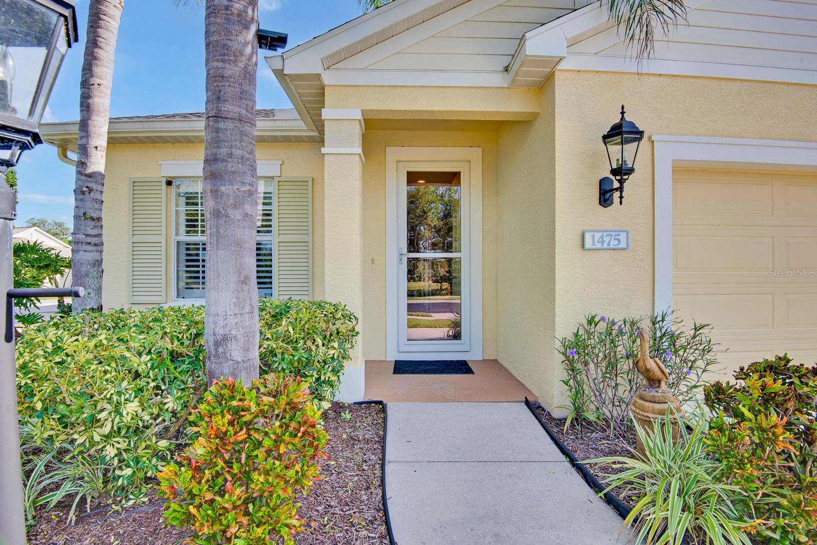 1475 BLUE HORIZON CIR — photo 2