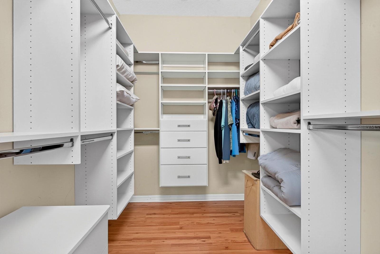 1475 BLUE HORIZON CIR — photo 27