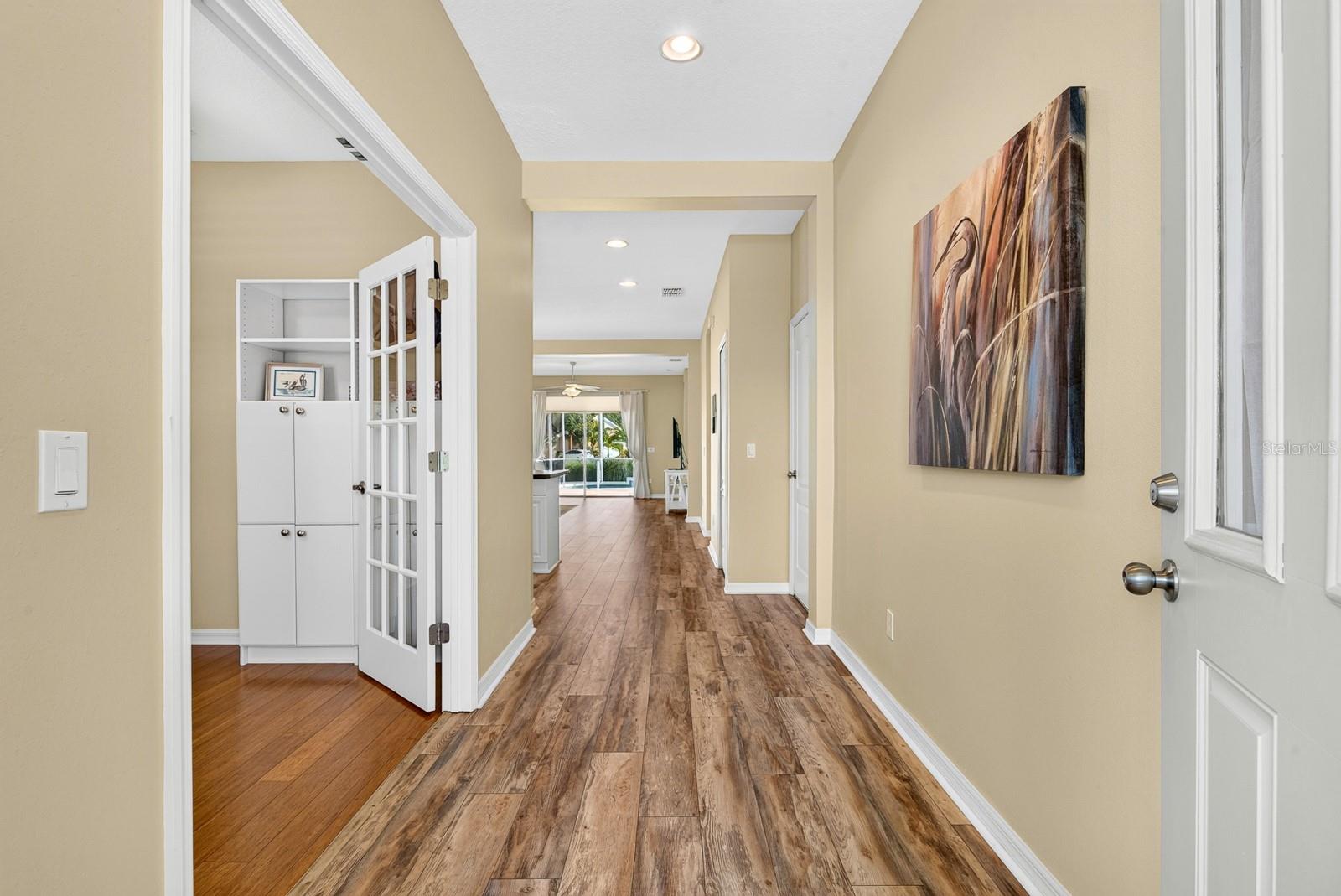 1475 BLUE HORIZON CIR — photo 3