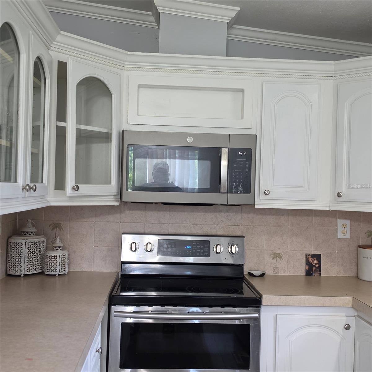 12408 ELNORA DR — photo 4
