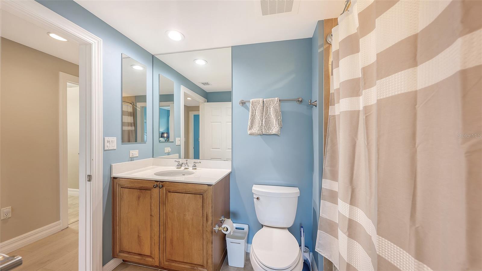 3621 N POINT RD #403 — photo 42