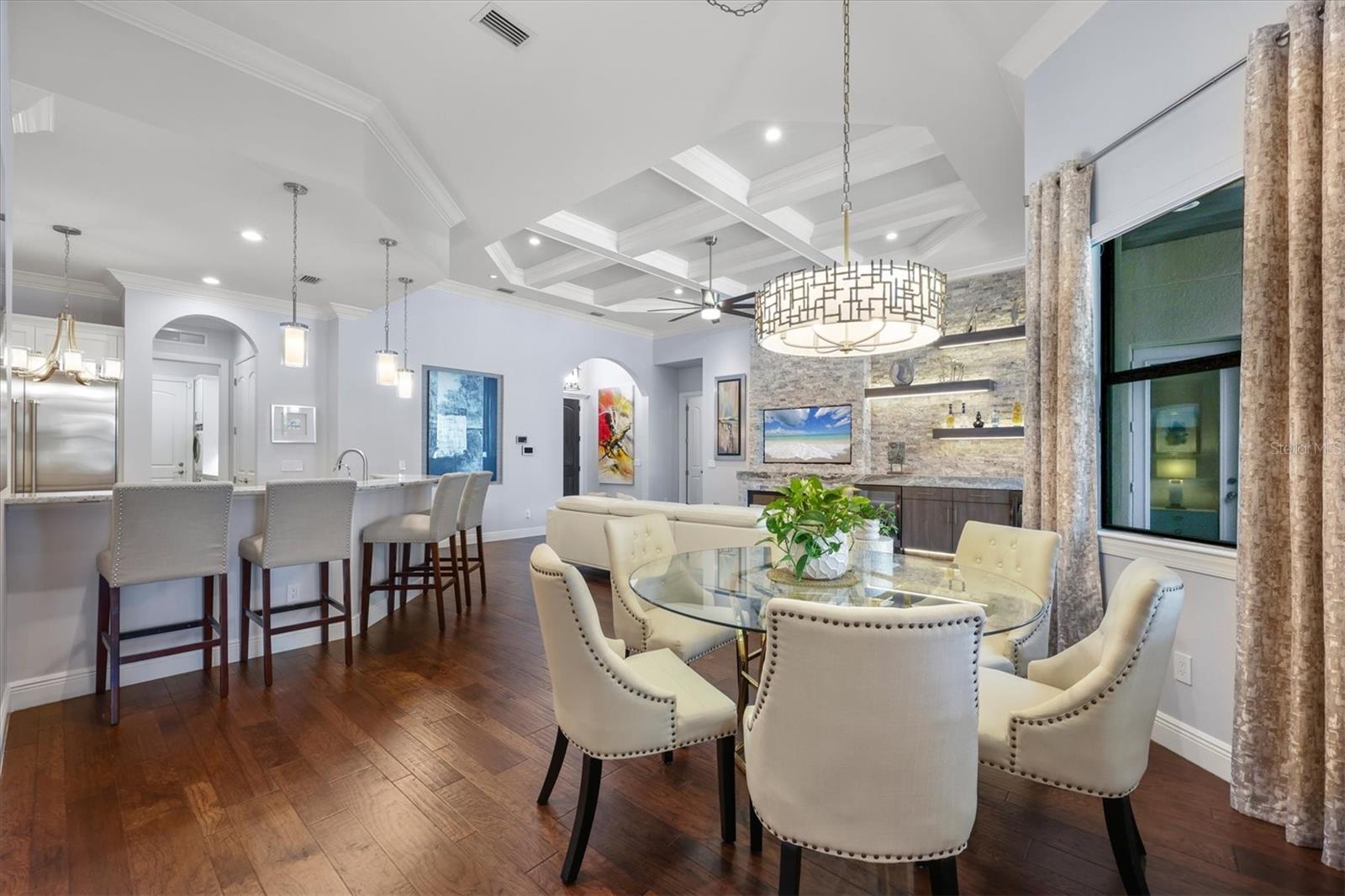 7235 PRESTBURY CIR — photo 14