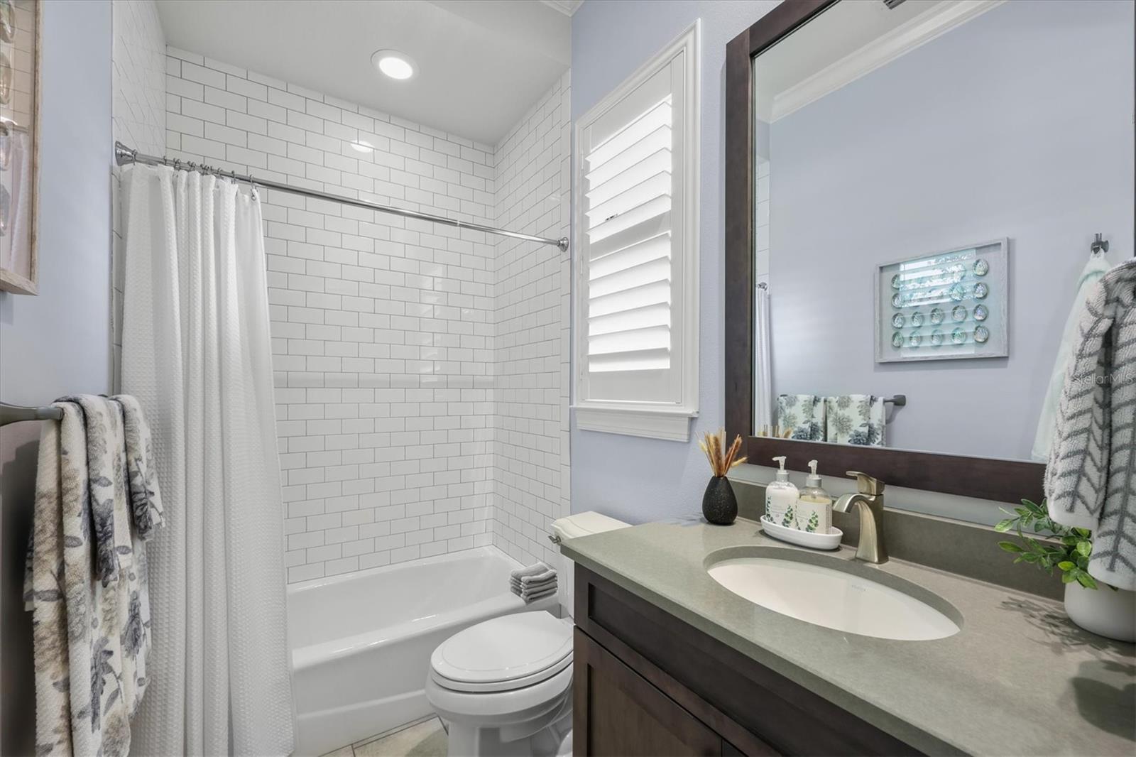 7235 PRESTBURY CIR — photo 22
