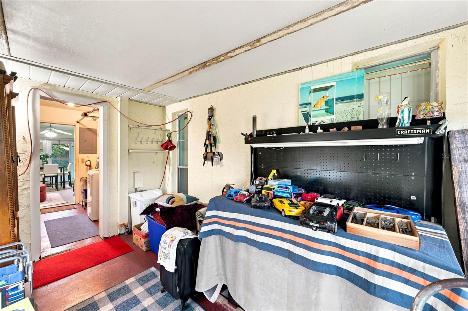 409 FELTHAM TRL #B — photo 38