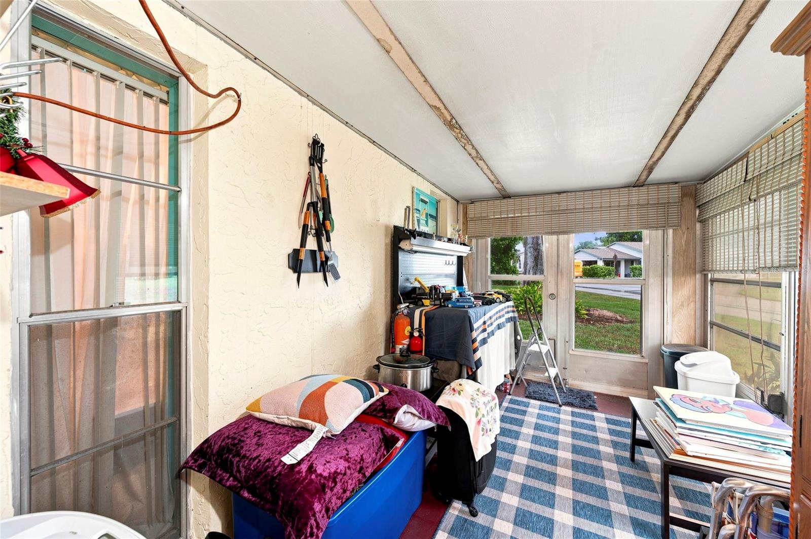 409 FELTHAM TRL #B — photo 37