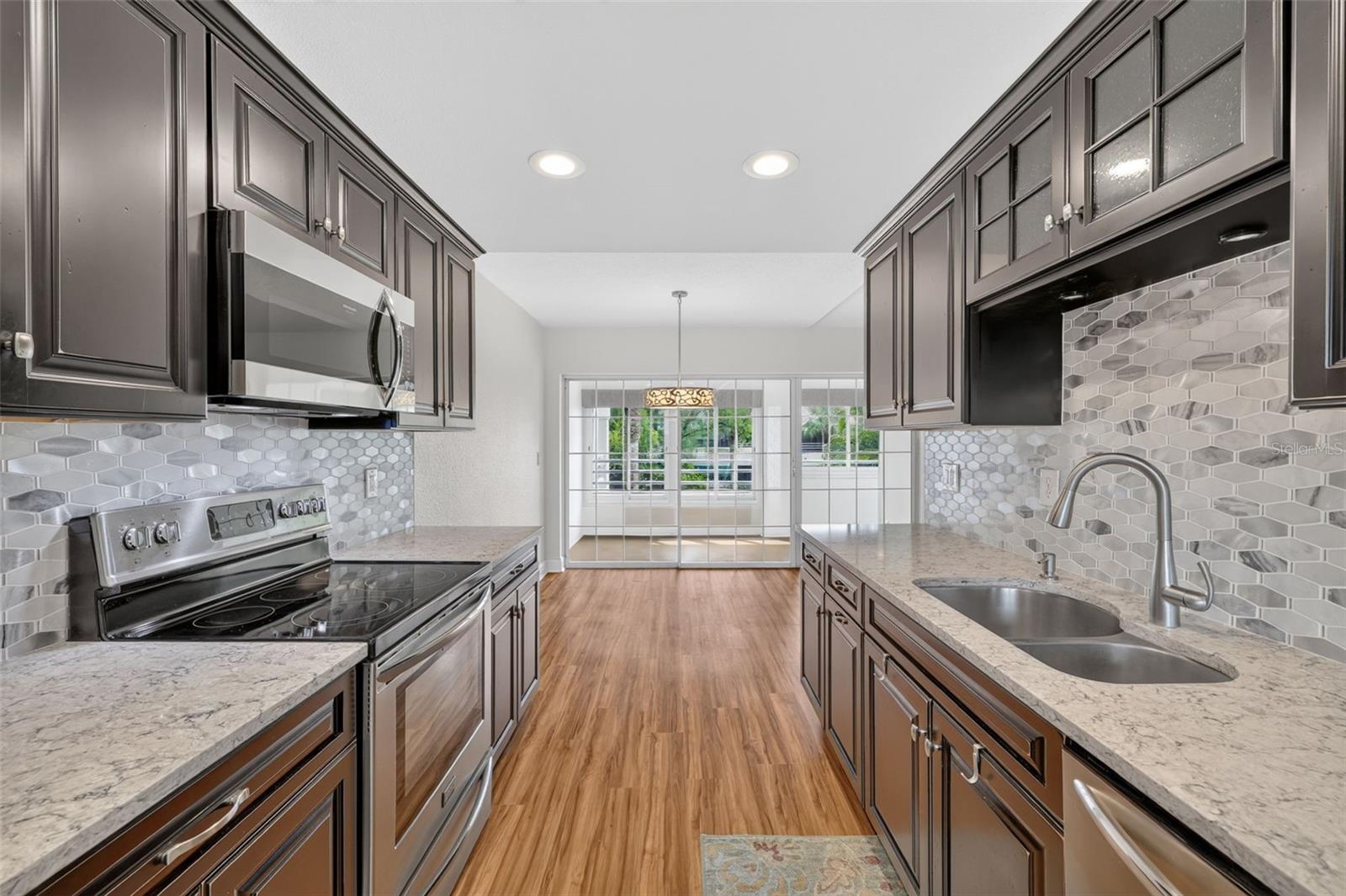 8352 MEADOWBROOK DR #10 — photo 12