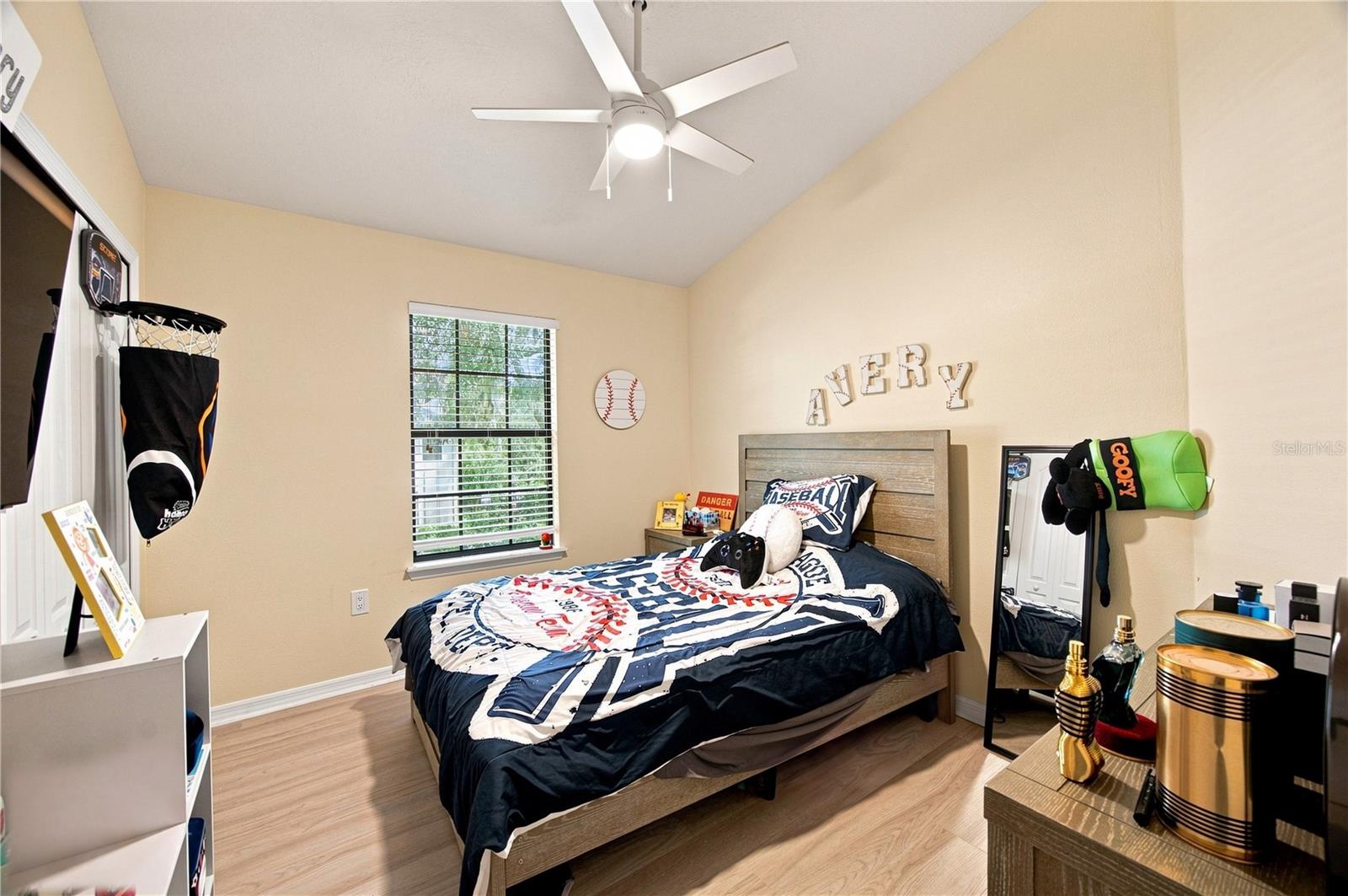 5530 KINGLETHILL DR — photo 31
