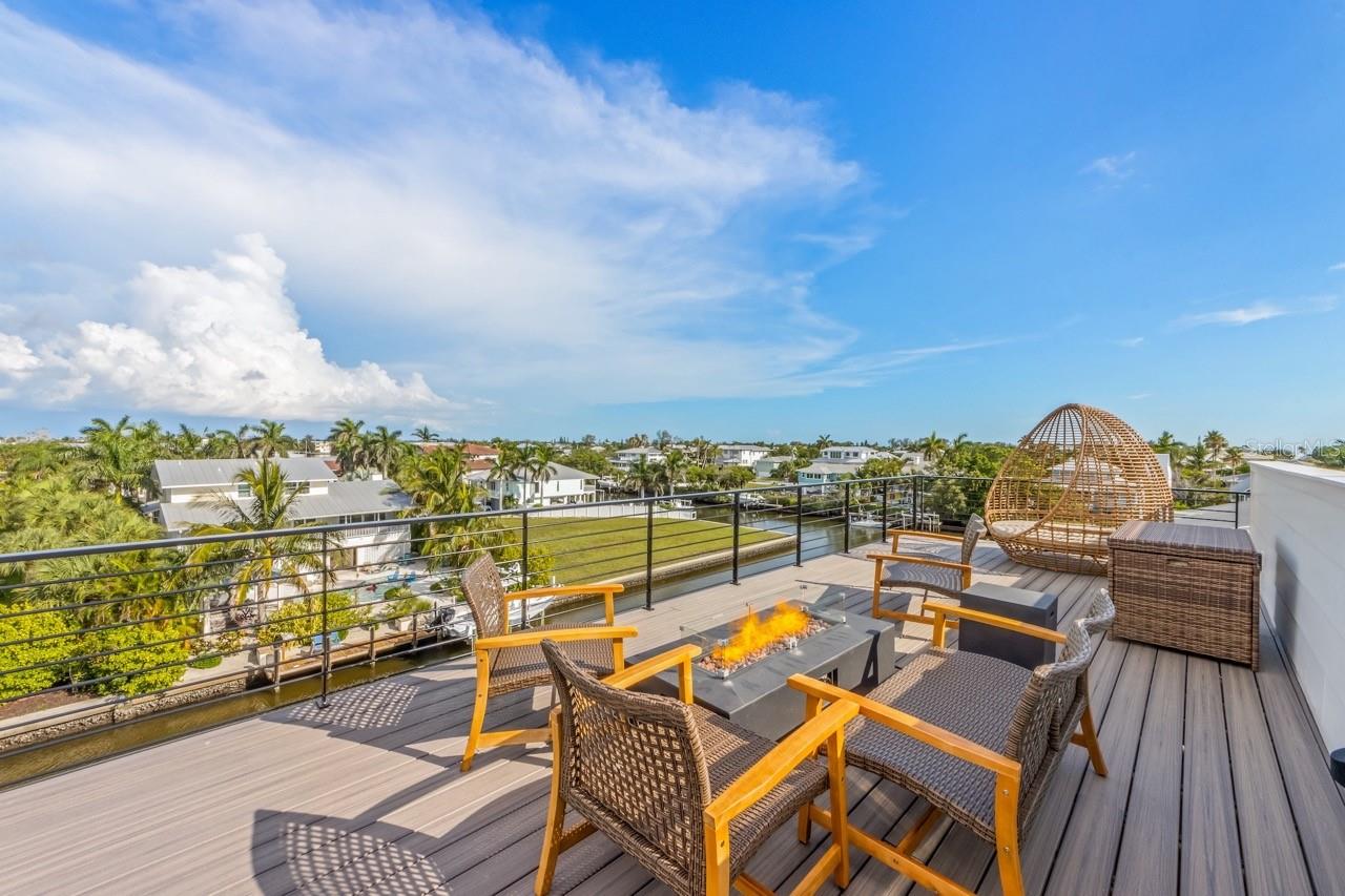 515 LOQUAT DR — photo 40