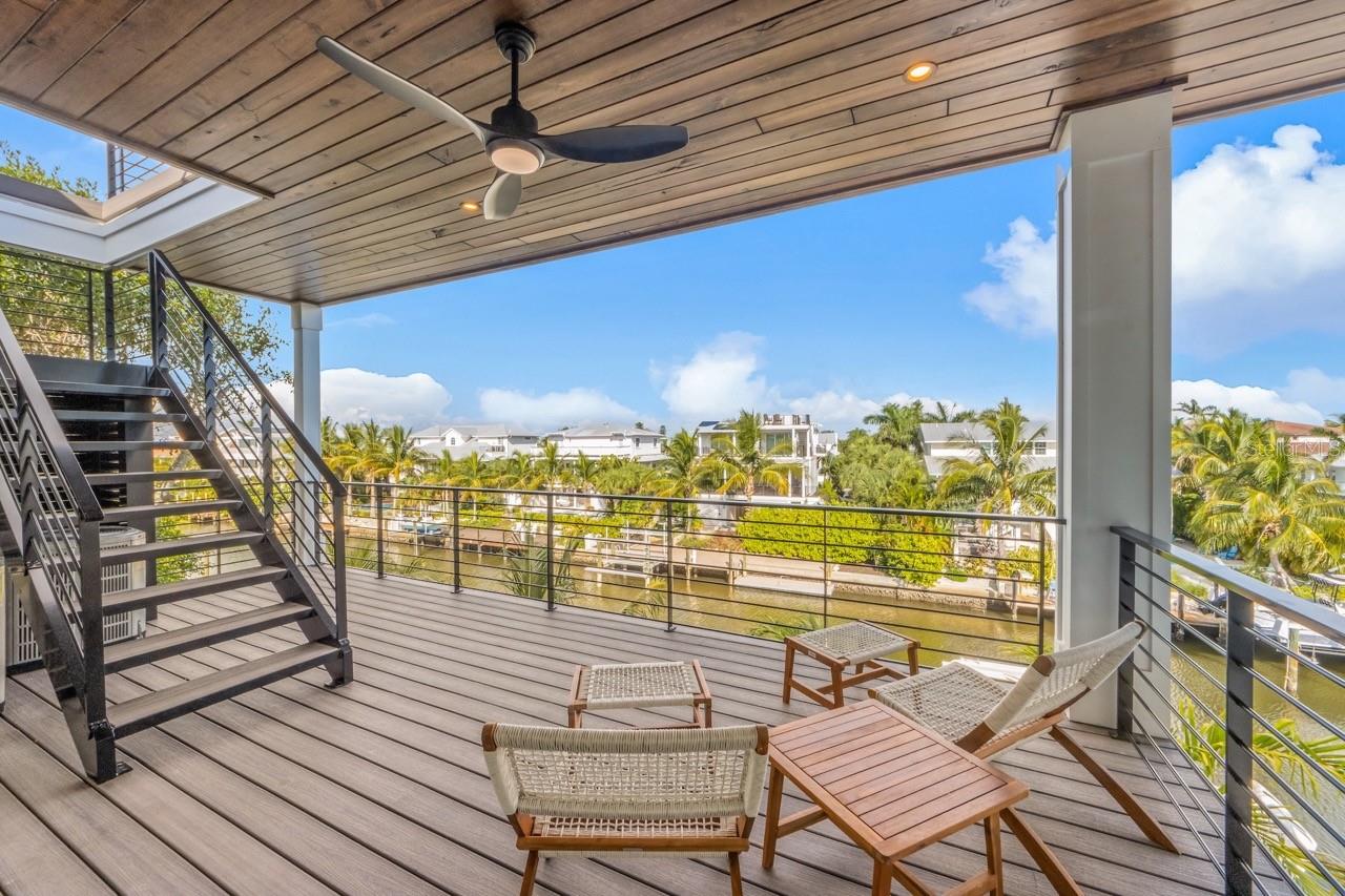 515 LOQUAT DR — photo 39