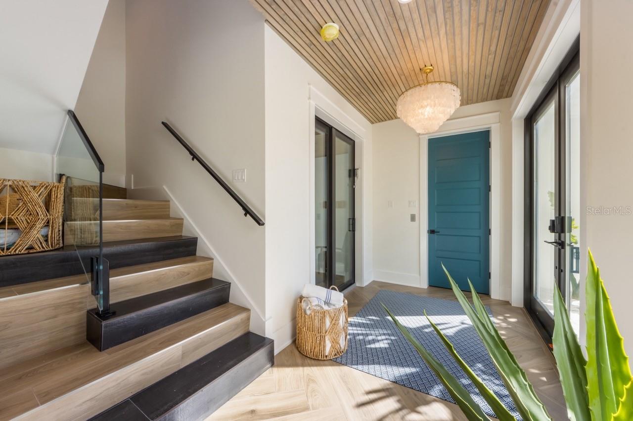 515 LOQUAT DR — photo 6