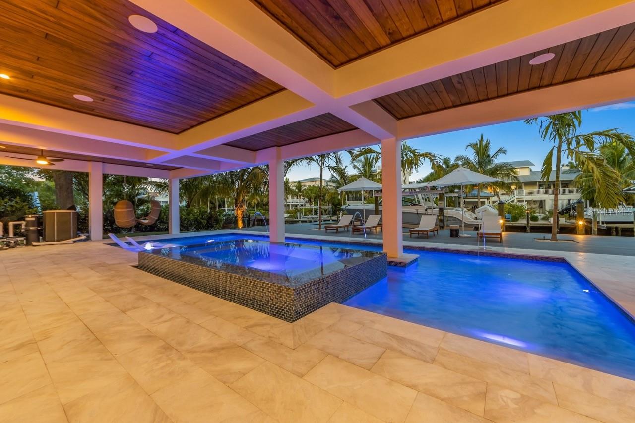515 LOQUAT DR — photo 66