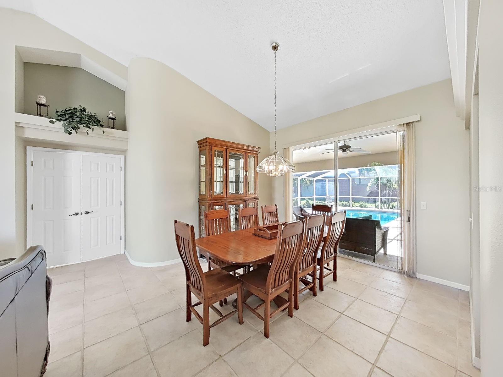 15001 MEADOWLAKE ST — photo 14