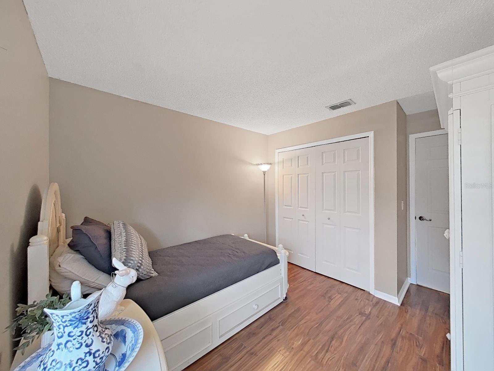 15001 MEADOWLAKE ST — photo 38