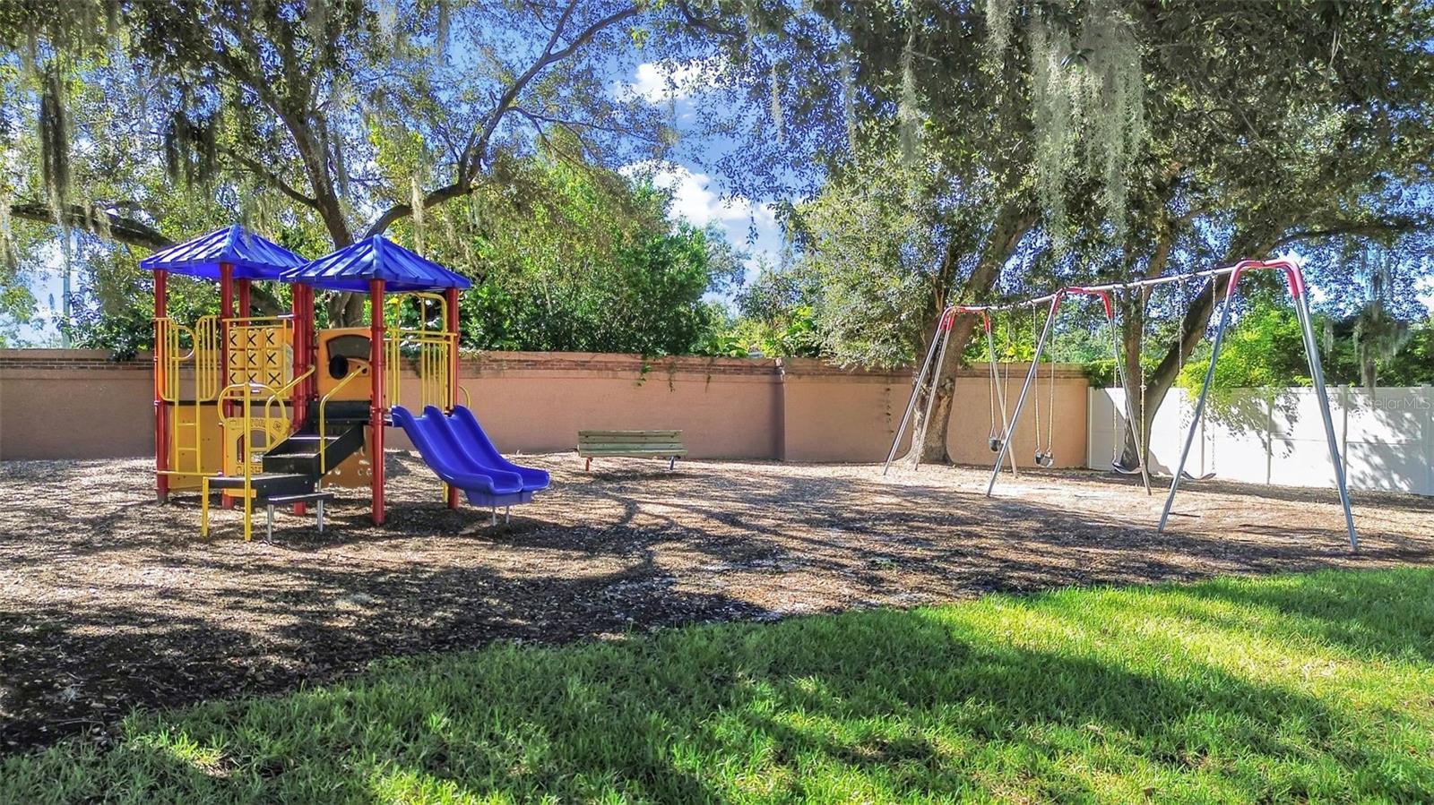 15001 MEADOWLAKE ST — photo 54