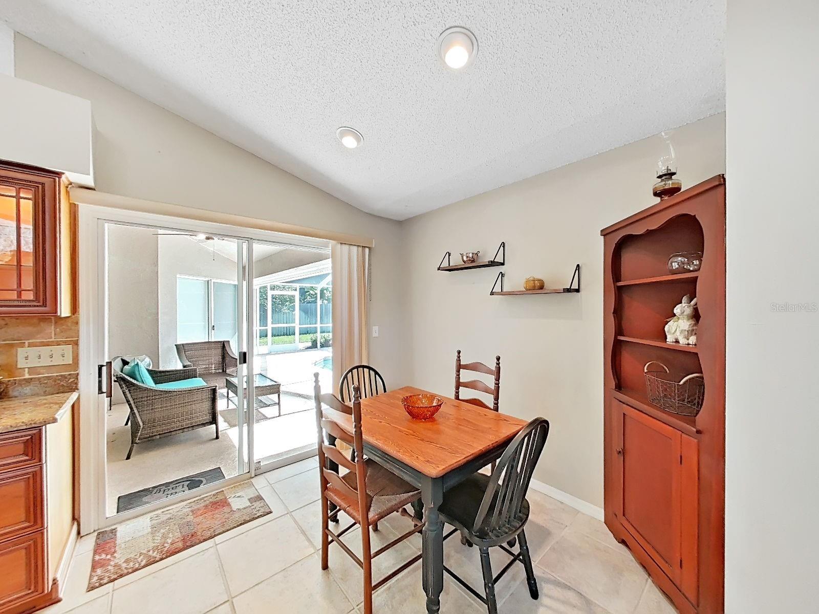 15001 MEADOWLAKE ST — photo 19