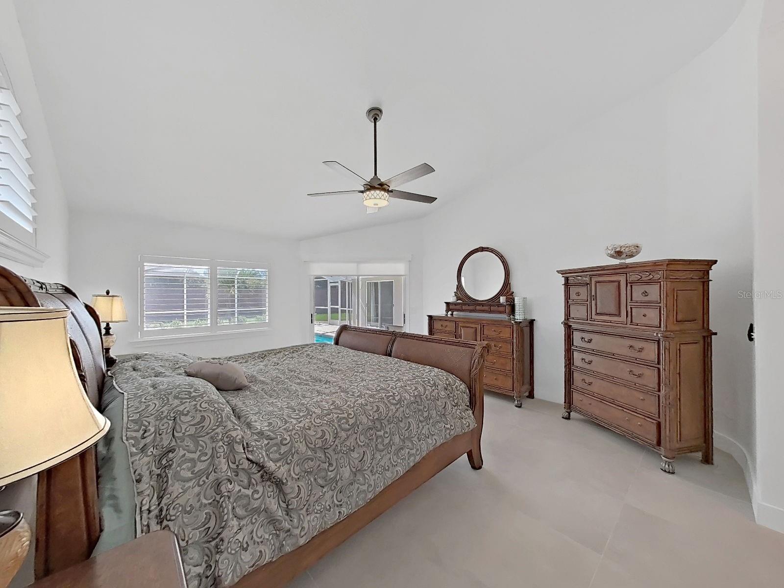 15001 MEADOWLAKE ST — photo 32