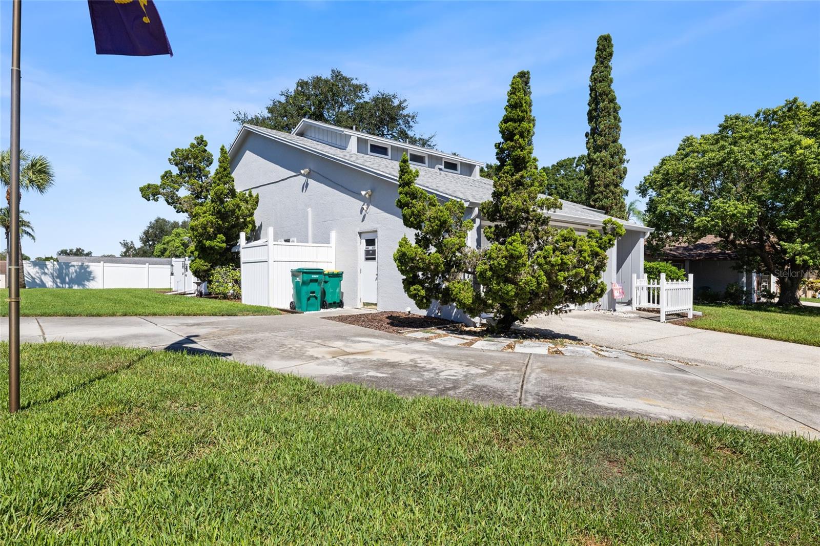 2210 CITRUS HILL RD — photo 3