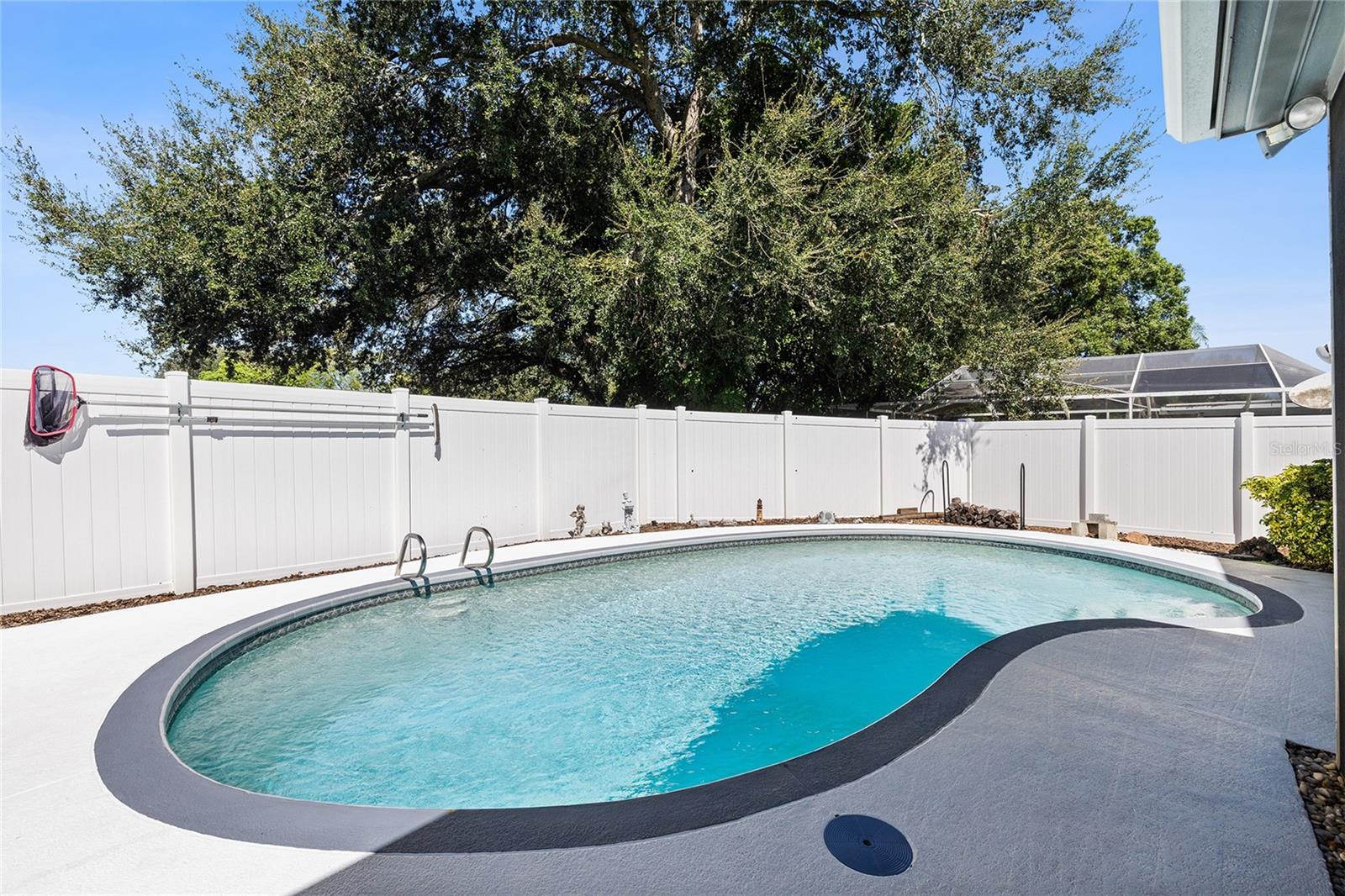 2210 CITRUS HILL RD — photo 33