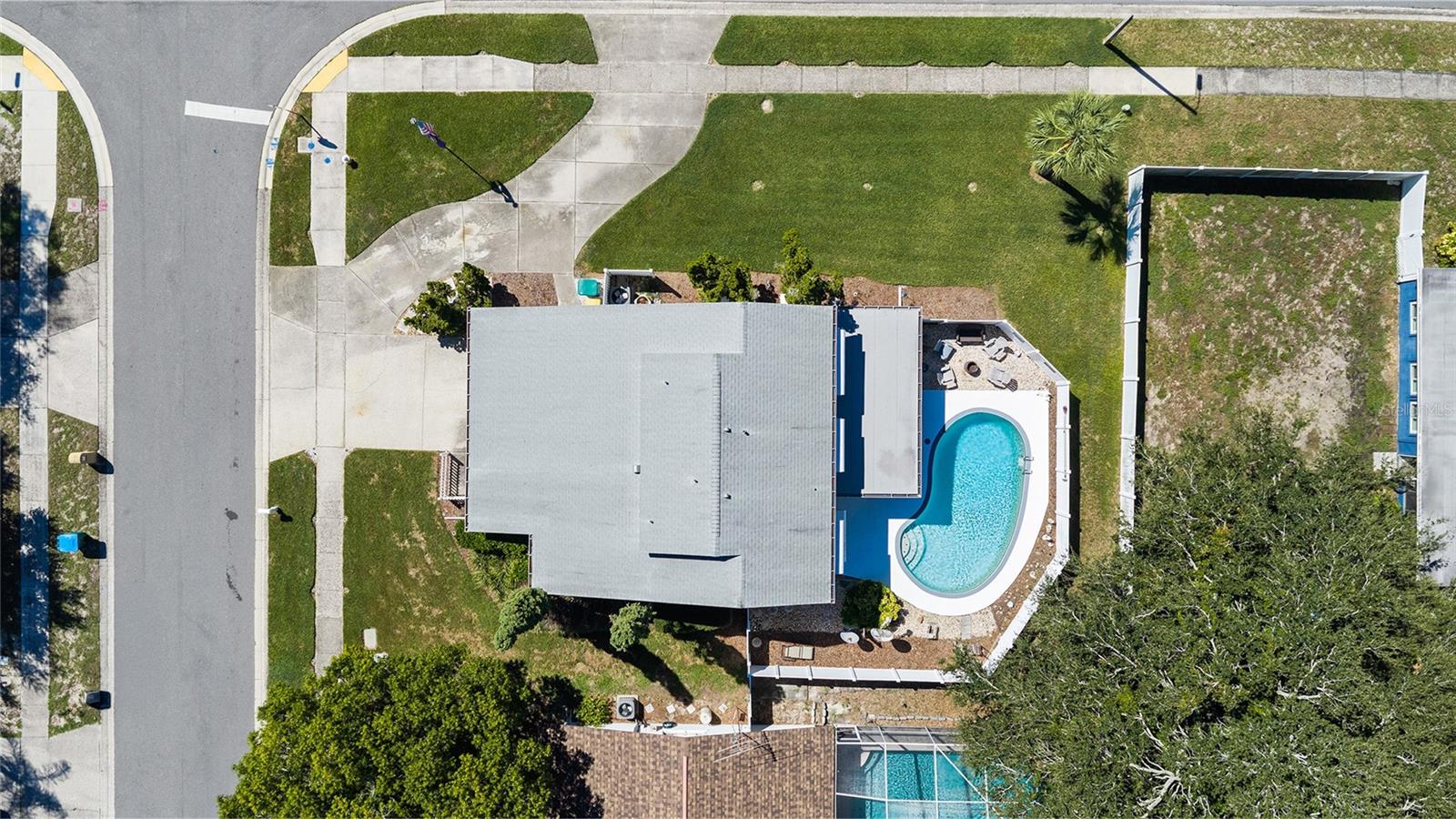 2210 CITRUS HILL RD — photo 38