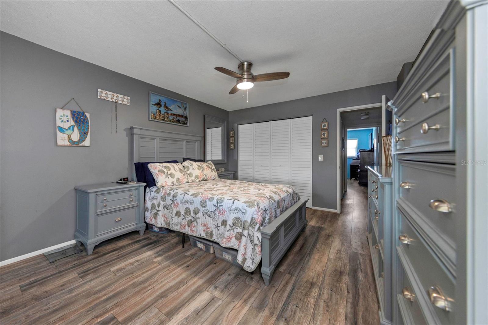 1868 SHORE DR S #409 — photo 16