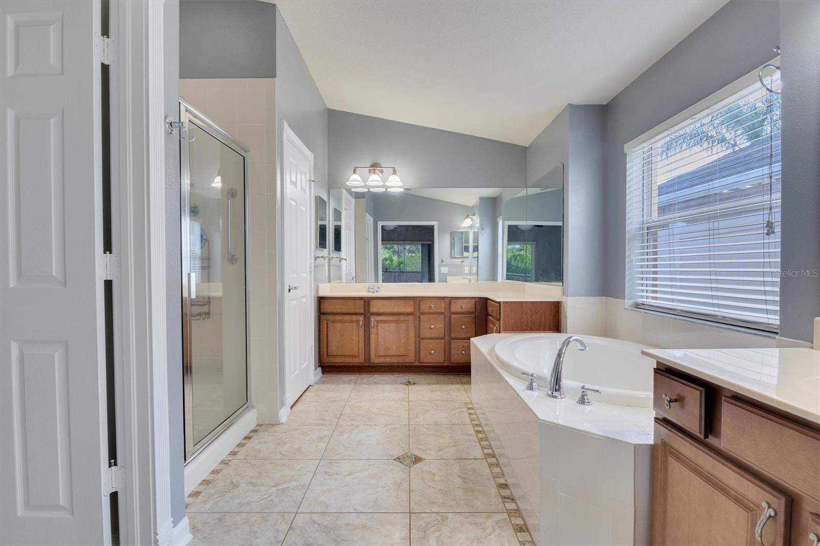 3531 FORTINGALE DR — photo 18