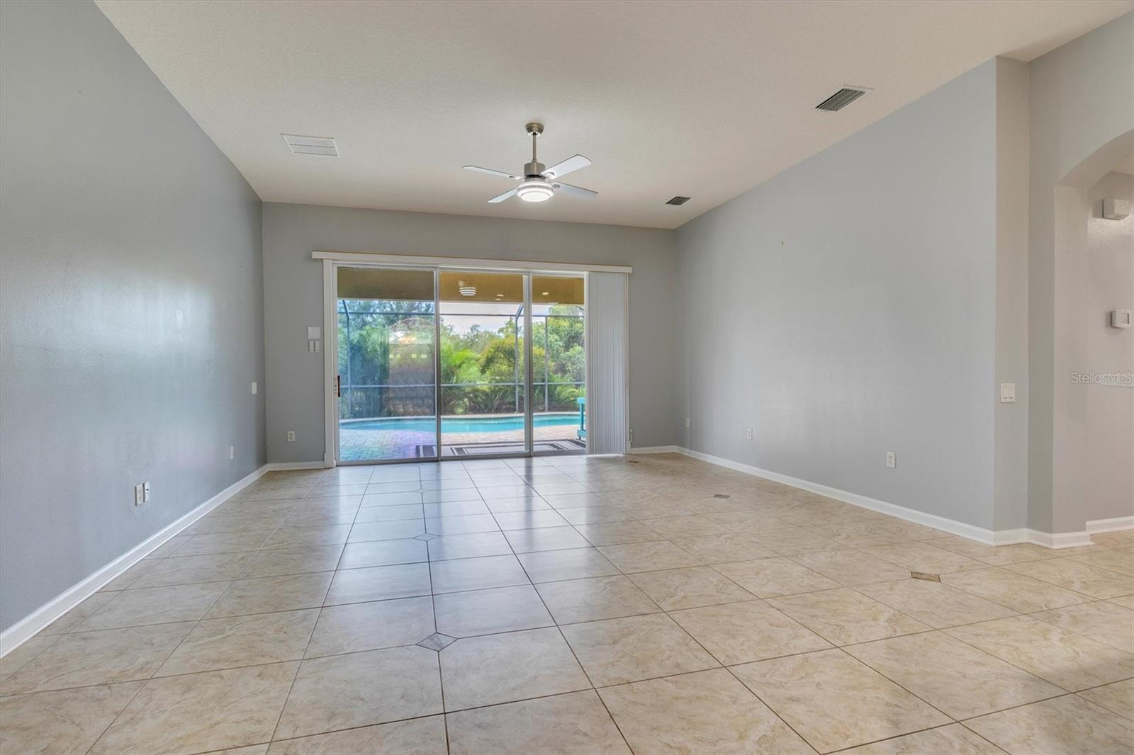 3531 FORTINGALE DR — photo 11