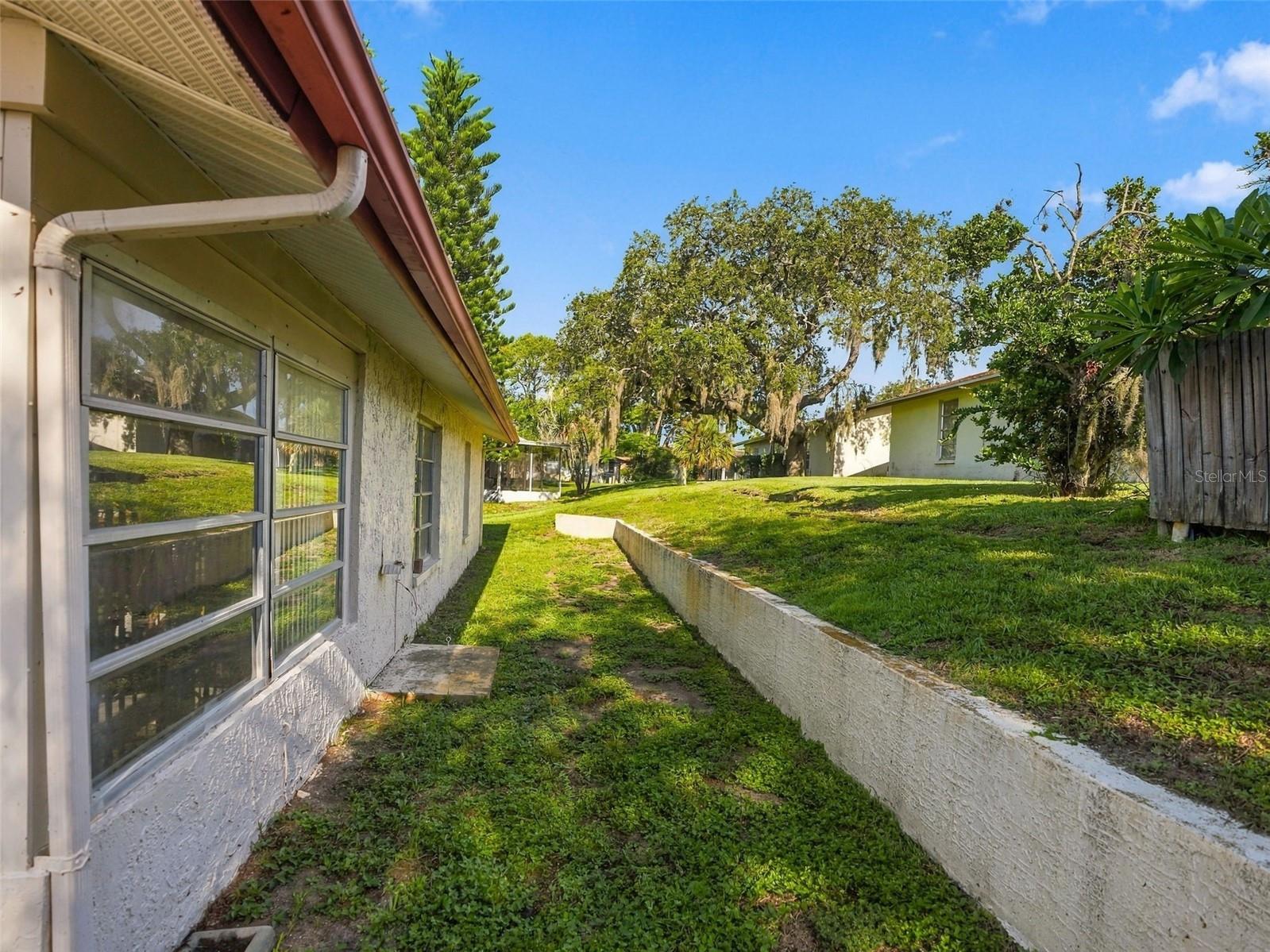 8215 SAN FELIPE CT — photo 34