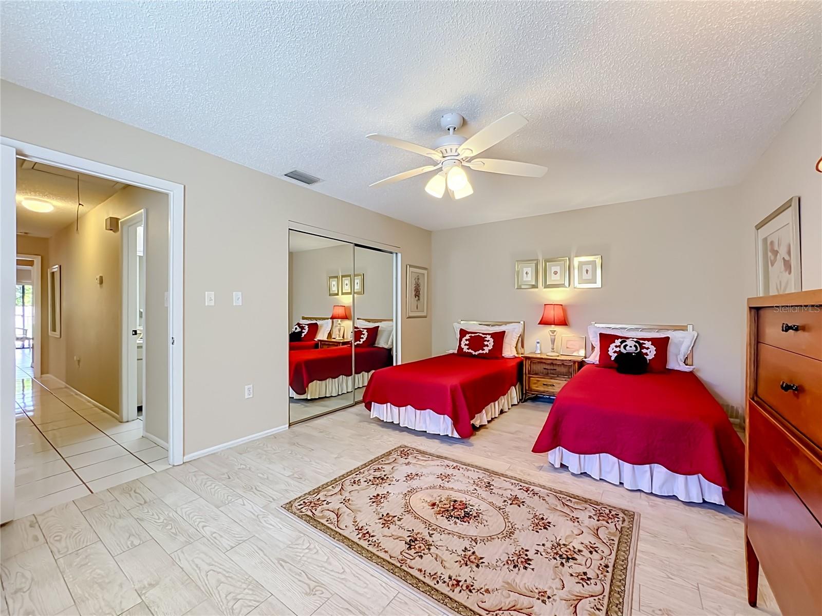 6010 COURTSIDE DR — photo 28