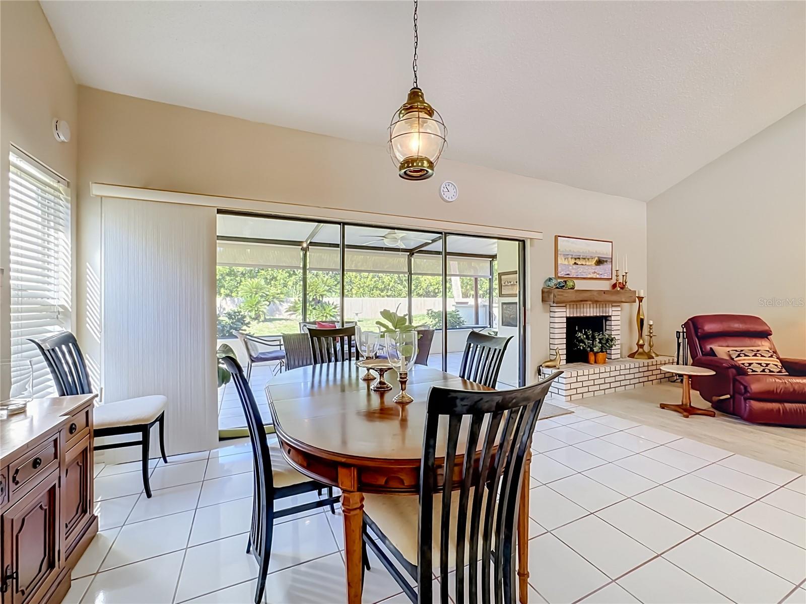 6010 COURTSIDE DR — photo 13