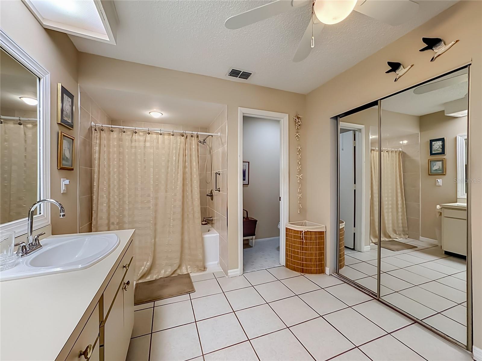 6010 COURTSIDE DR — photo 25