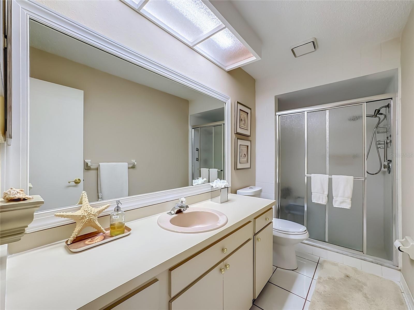 6010 COURTSIDE DR — photo 30