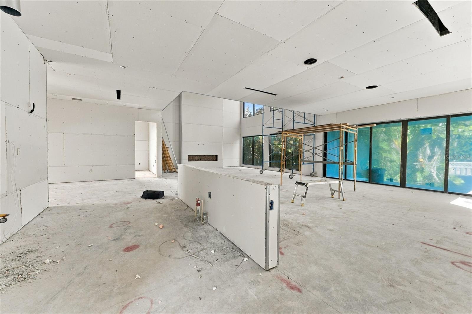 4523 W ROSEMERE RD — photo 17