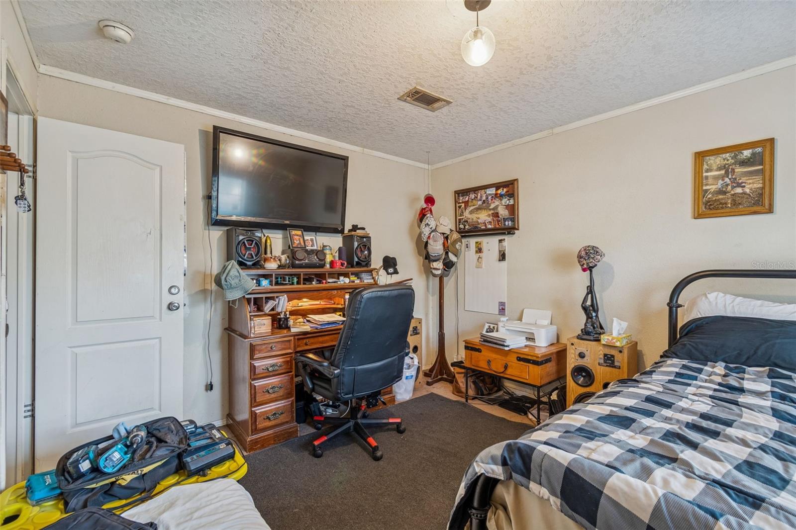 27435 HOLIDAY DR — photo 10
