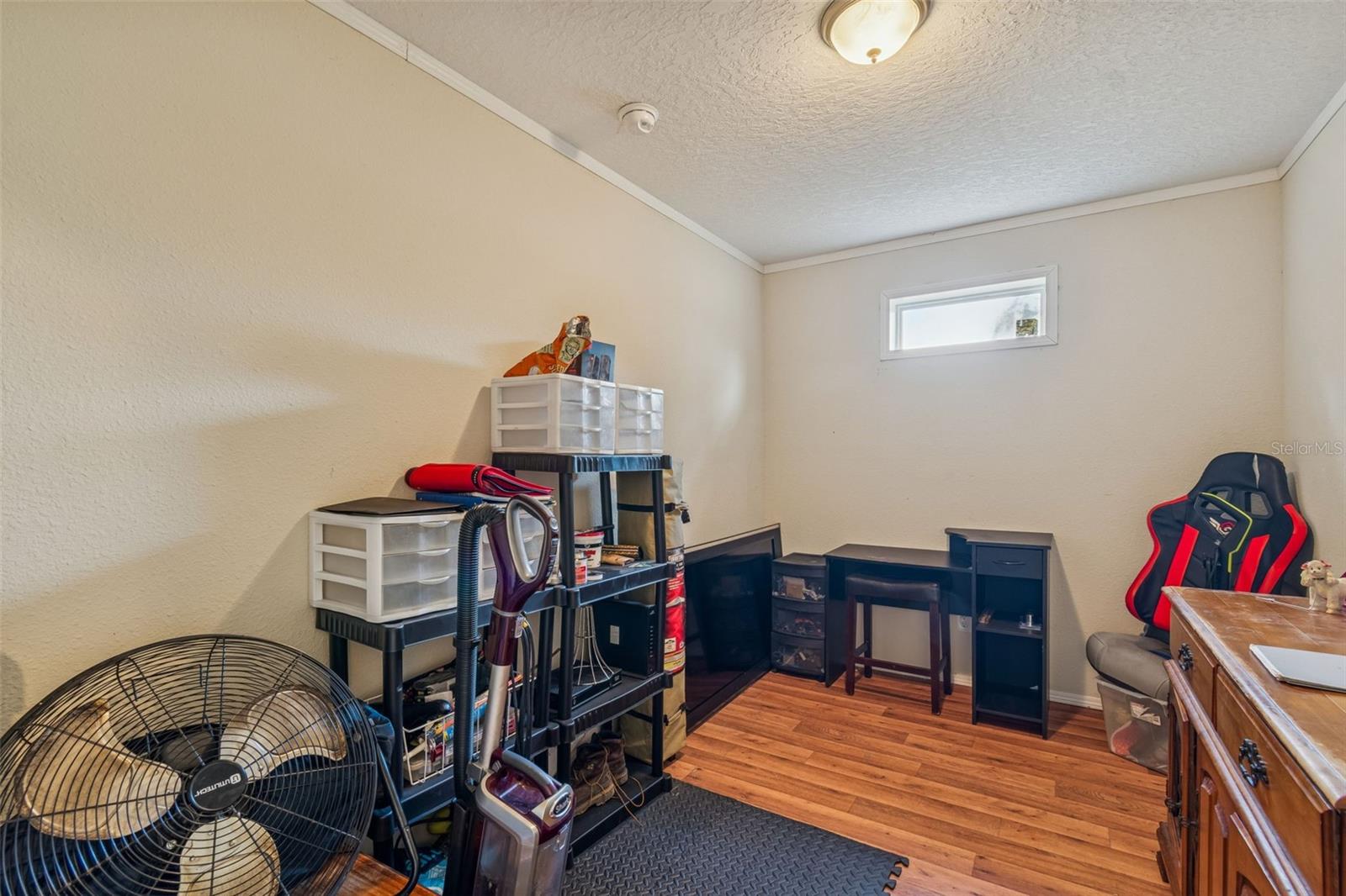 27435 HOLIDAY DR — photo 29