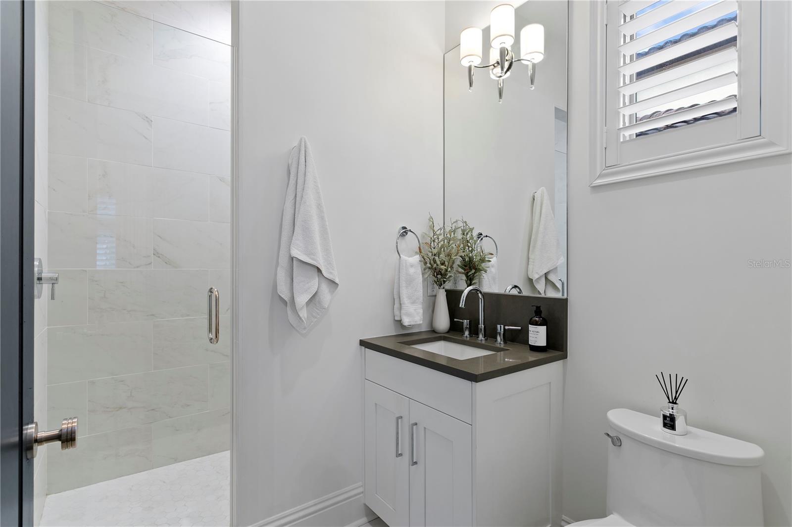 603 MARMORA AVE — photo 24