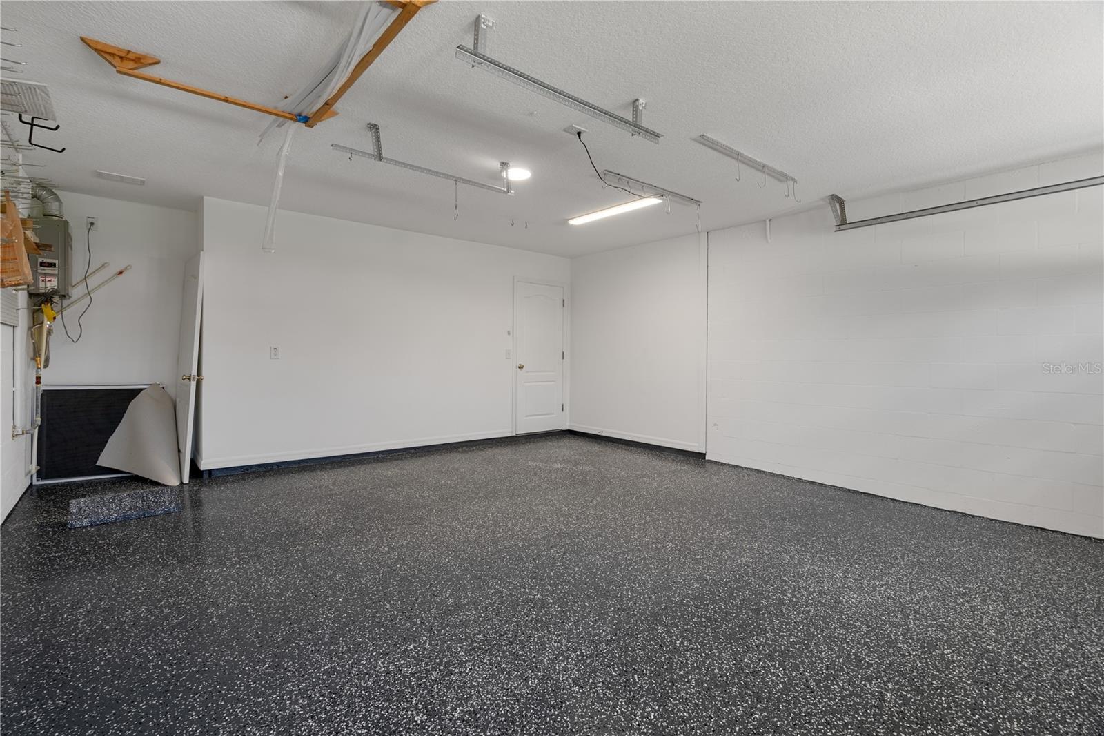 4522 MAPLETREE LOOP — photo 39