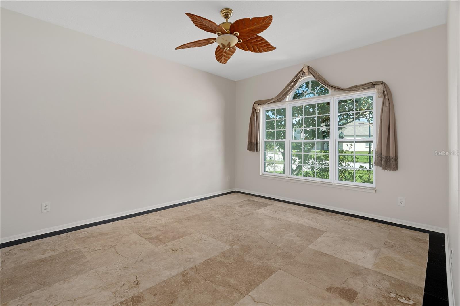 4522 MAPLETREE LOOP — photo 14