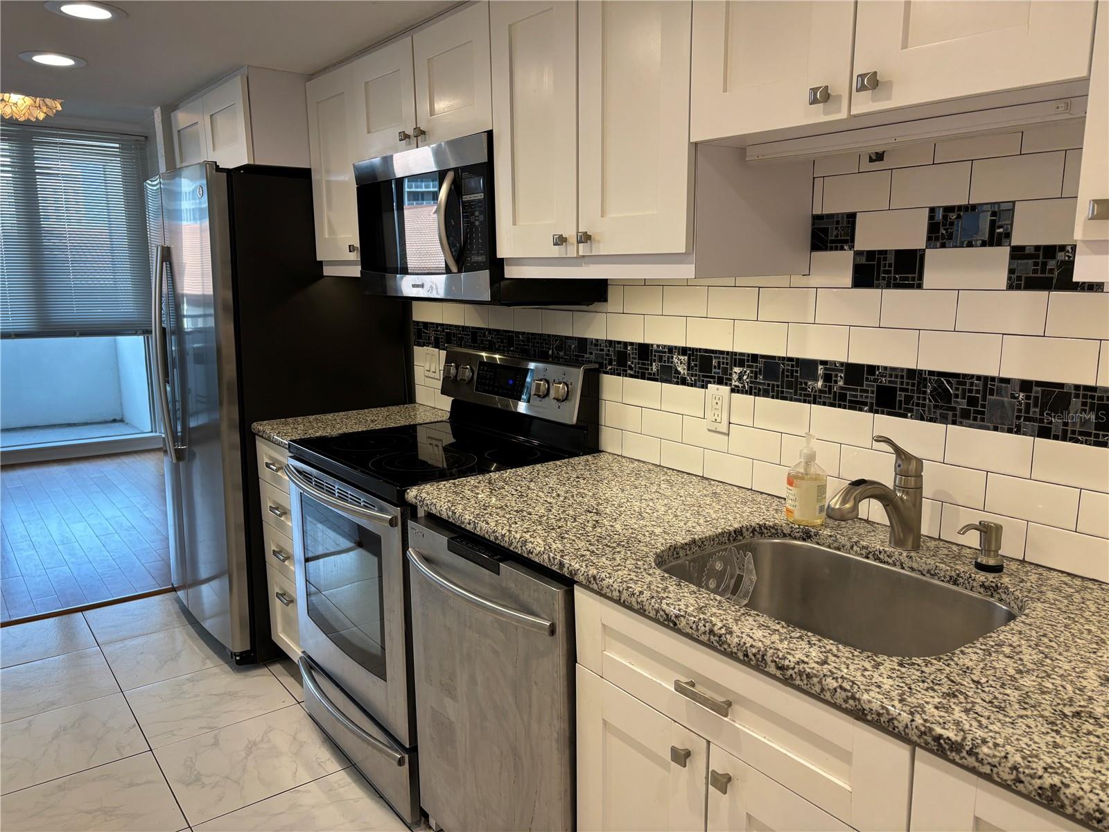 470 3RD ST S #620 — photo 9