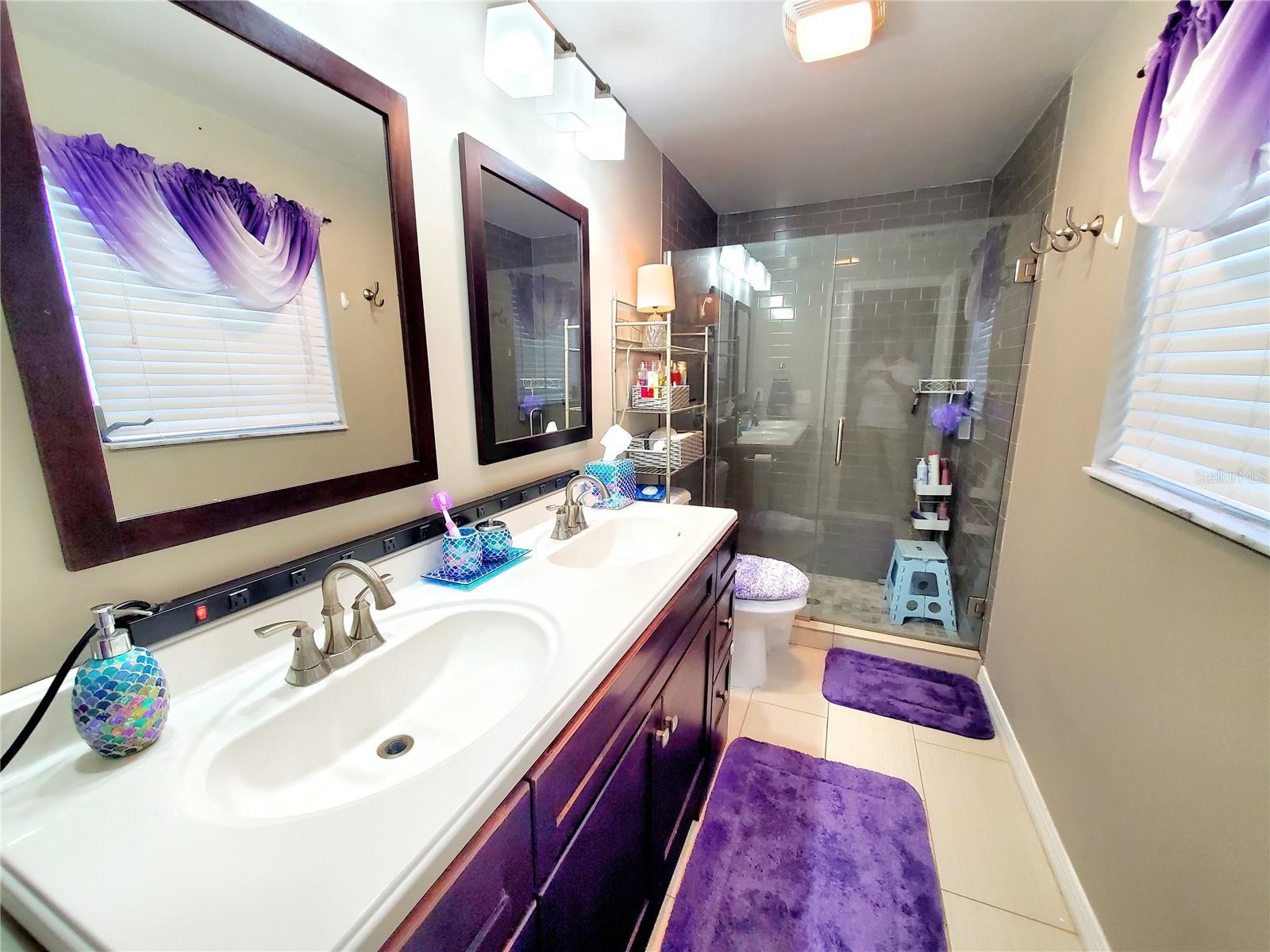 2138 GROVE PL — photo 20
