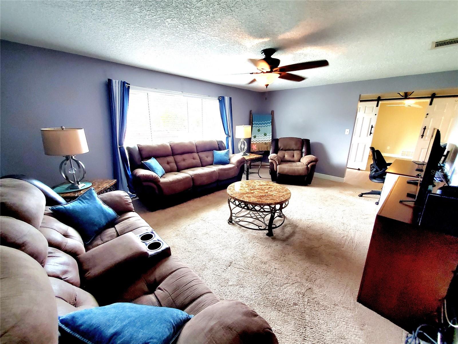 2138 GROVE PL — photo 8