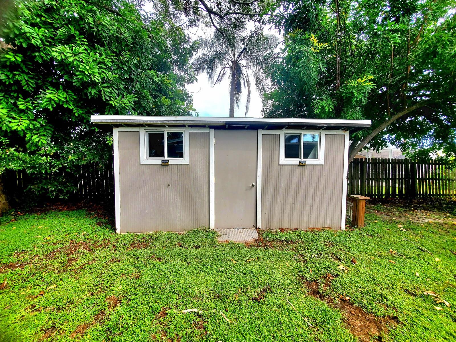 2138 GROVE PL — photo 31