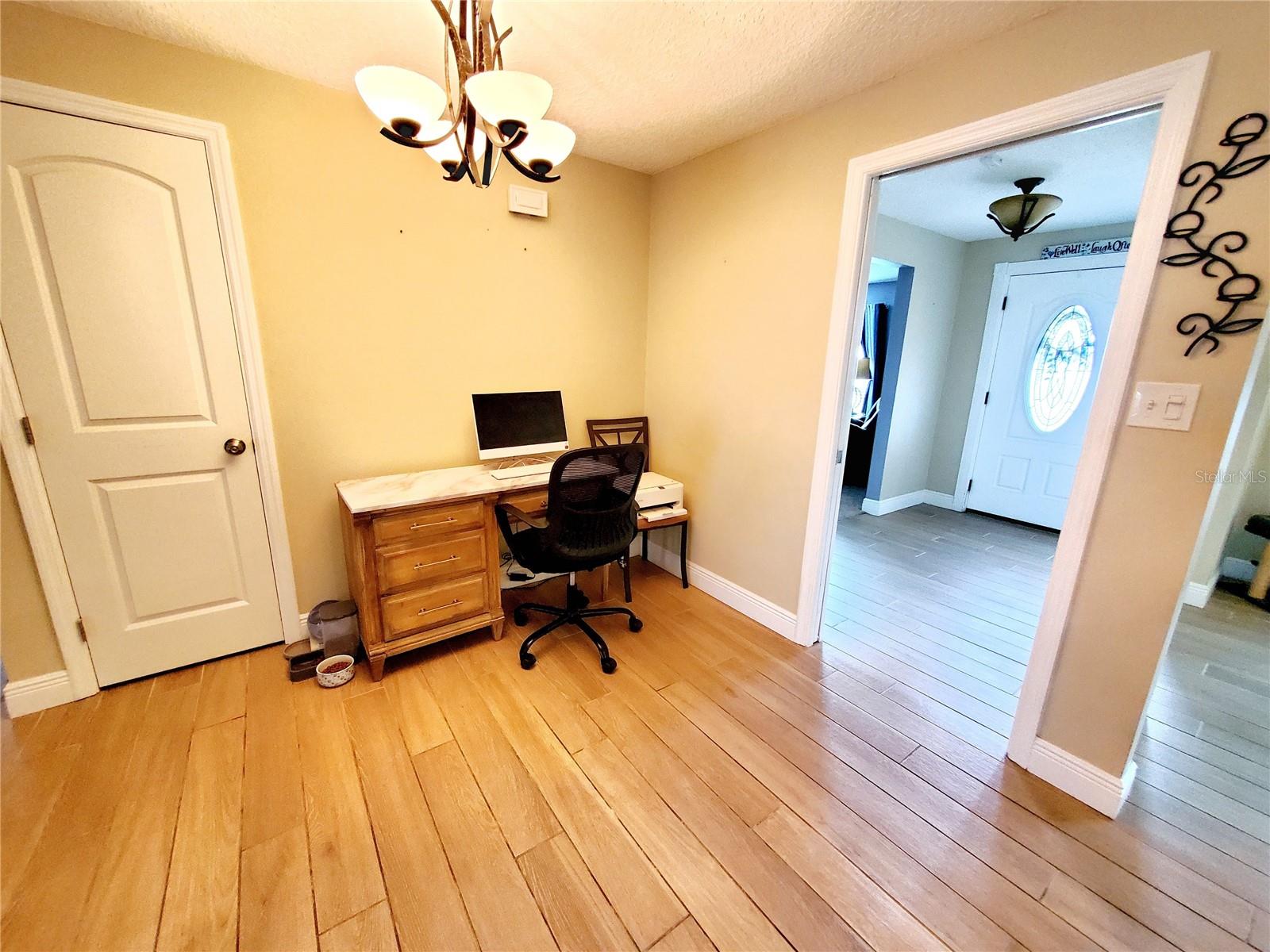 2138 GROVE PL — photo 15