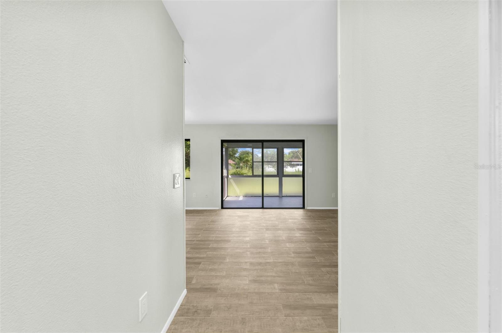 6820 HARMONY RD — photo 7