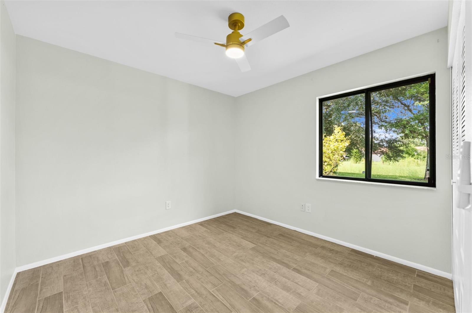 6820 HARMONY RD — photo 14